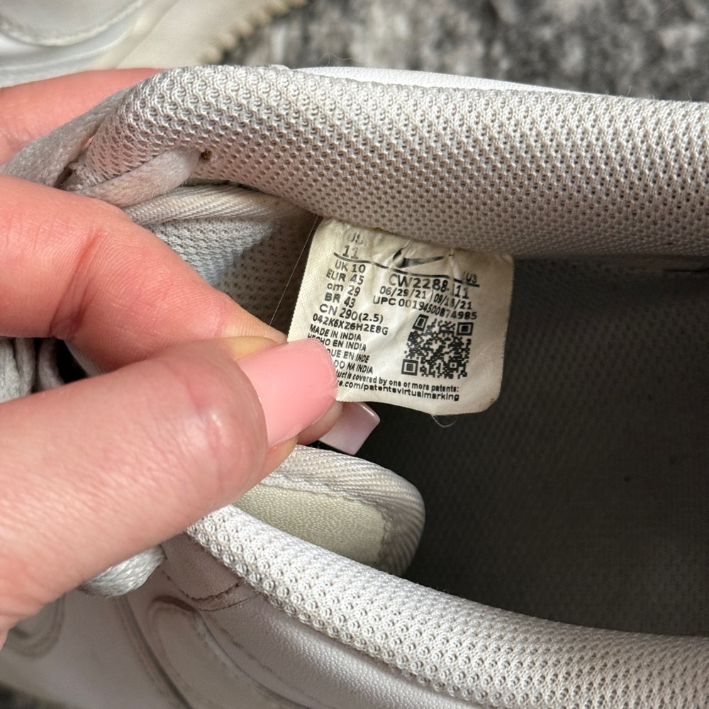 Nike Air Force 1 '07 Men Size 11 - Picture 8 of 8
